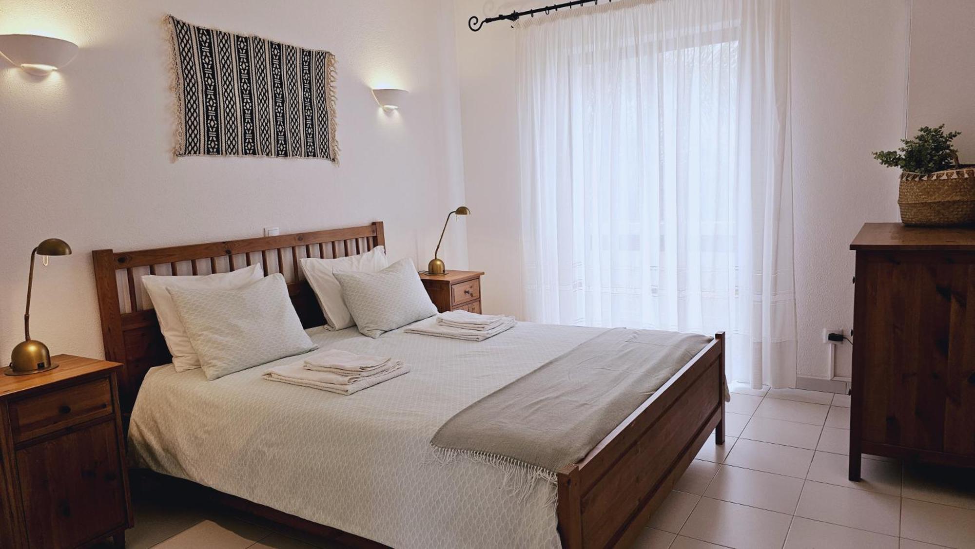 Villa charmosa junto à praia e à Marina de Vilamoura. Piscina. Wi-fi. Quarteira Exterior foto